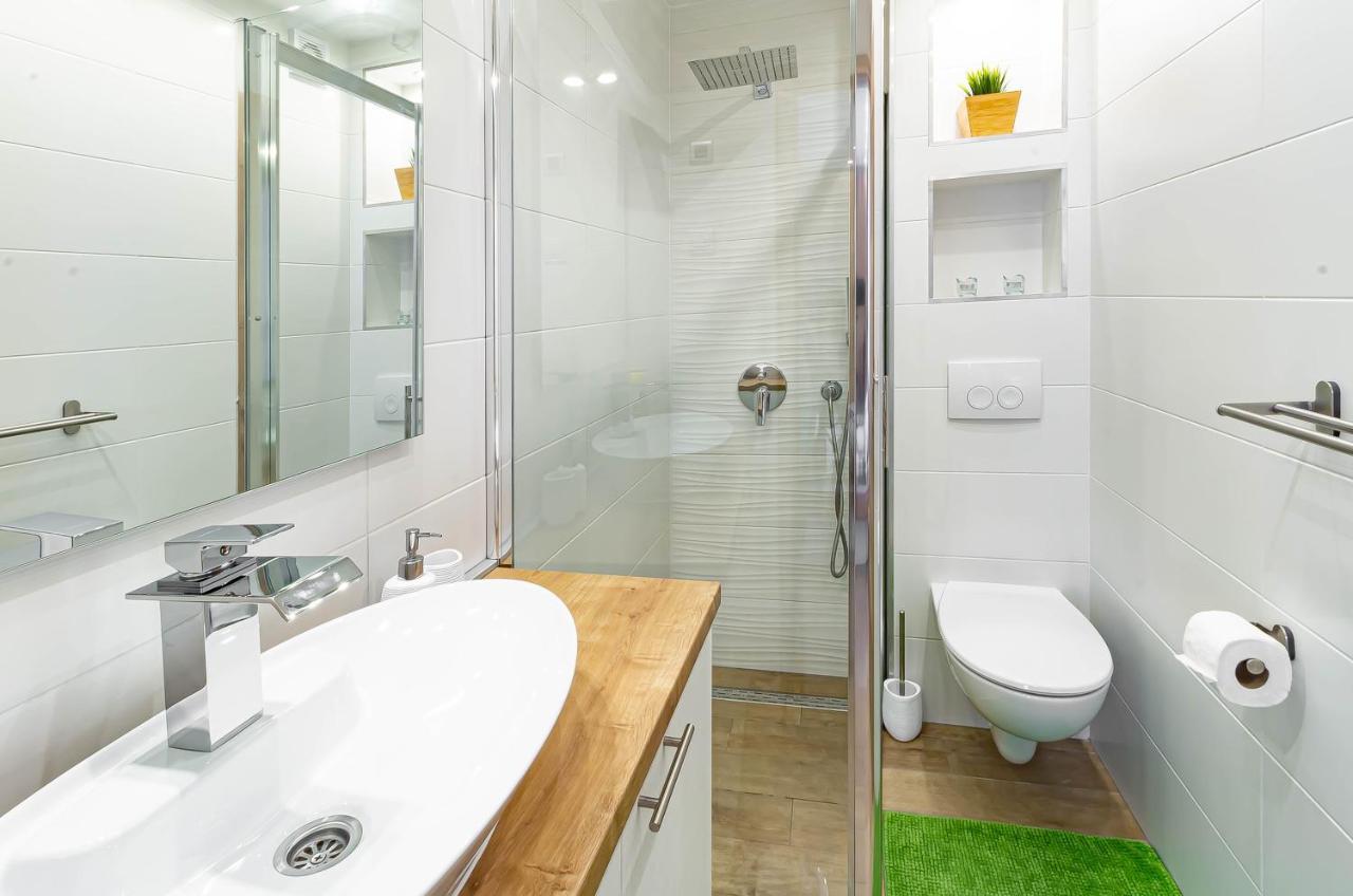 Apartments Marinici Rijeka - With Private Parking Exterior foto
